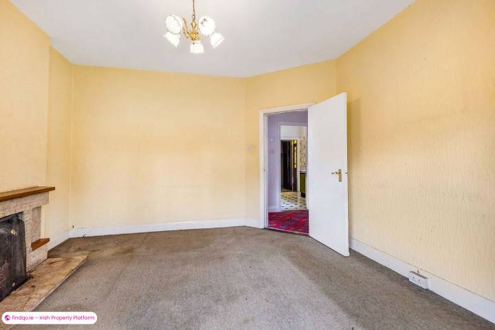 Semi-detached house for Sale in Dundalk, Louth