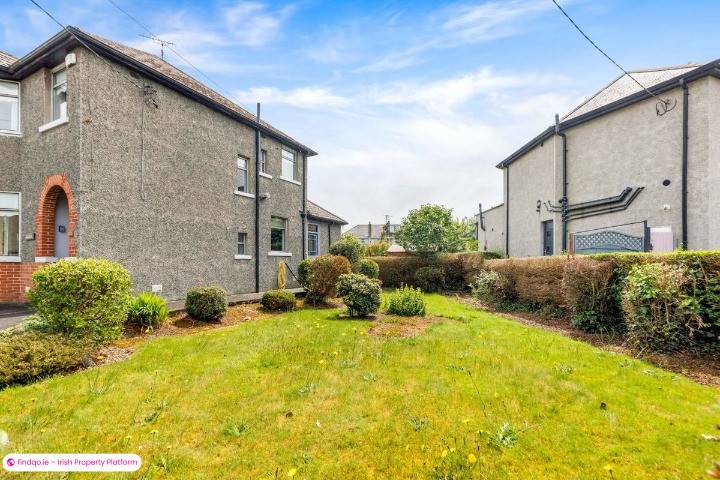 Semi-detached house for Sale in Dundalk, Louth