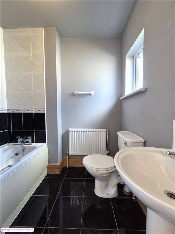 Semi-detached house for Sale in Mullingar, Westmeath