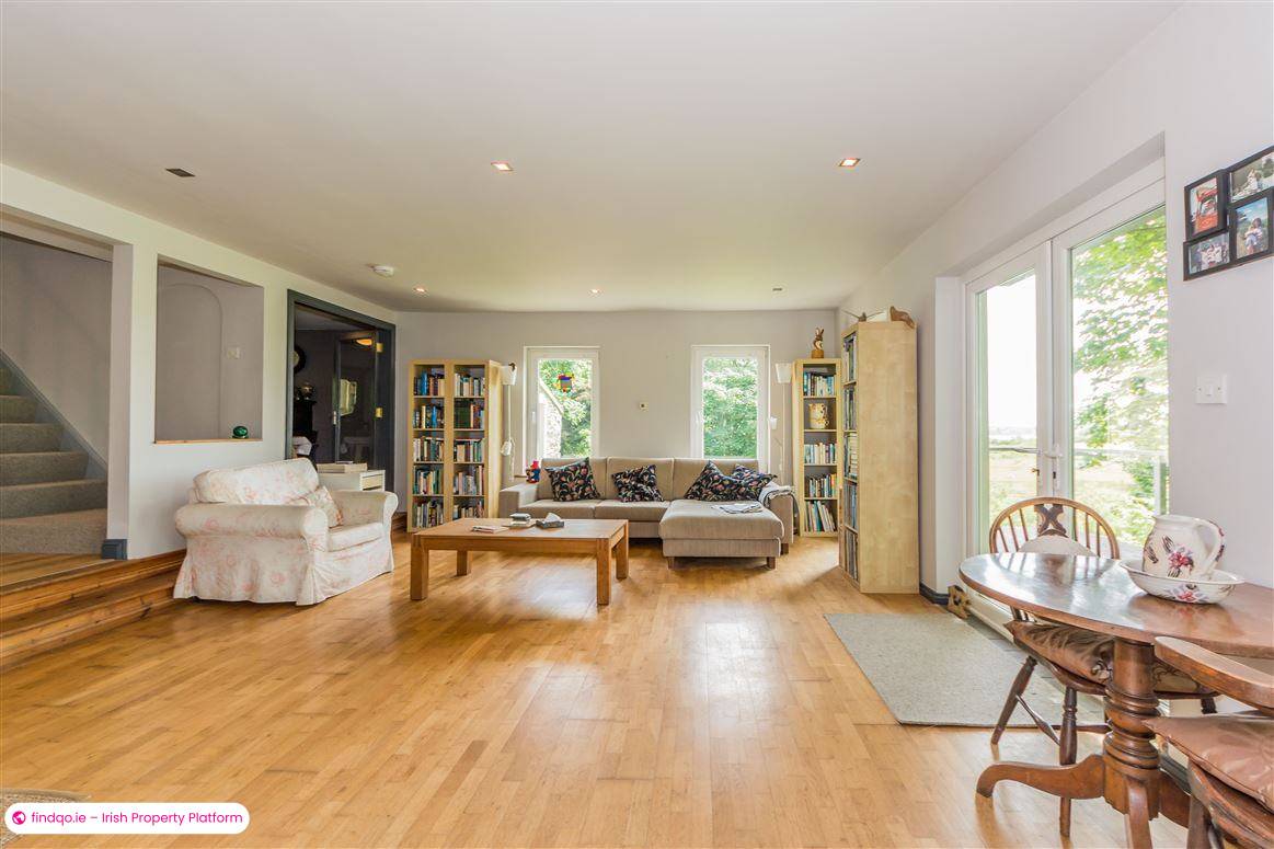 Detached house for Sale in Ballydehob, Cork