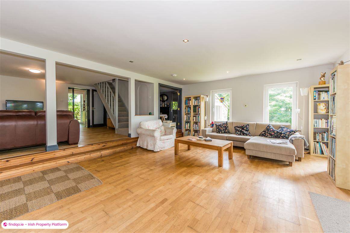 Detached house for Sale in Ballydehob, Cork
