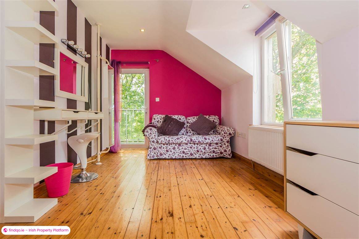 Detached house for Sale in Ballydehob, Cork