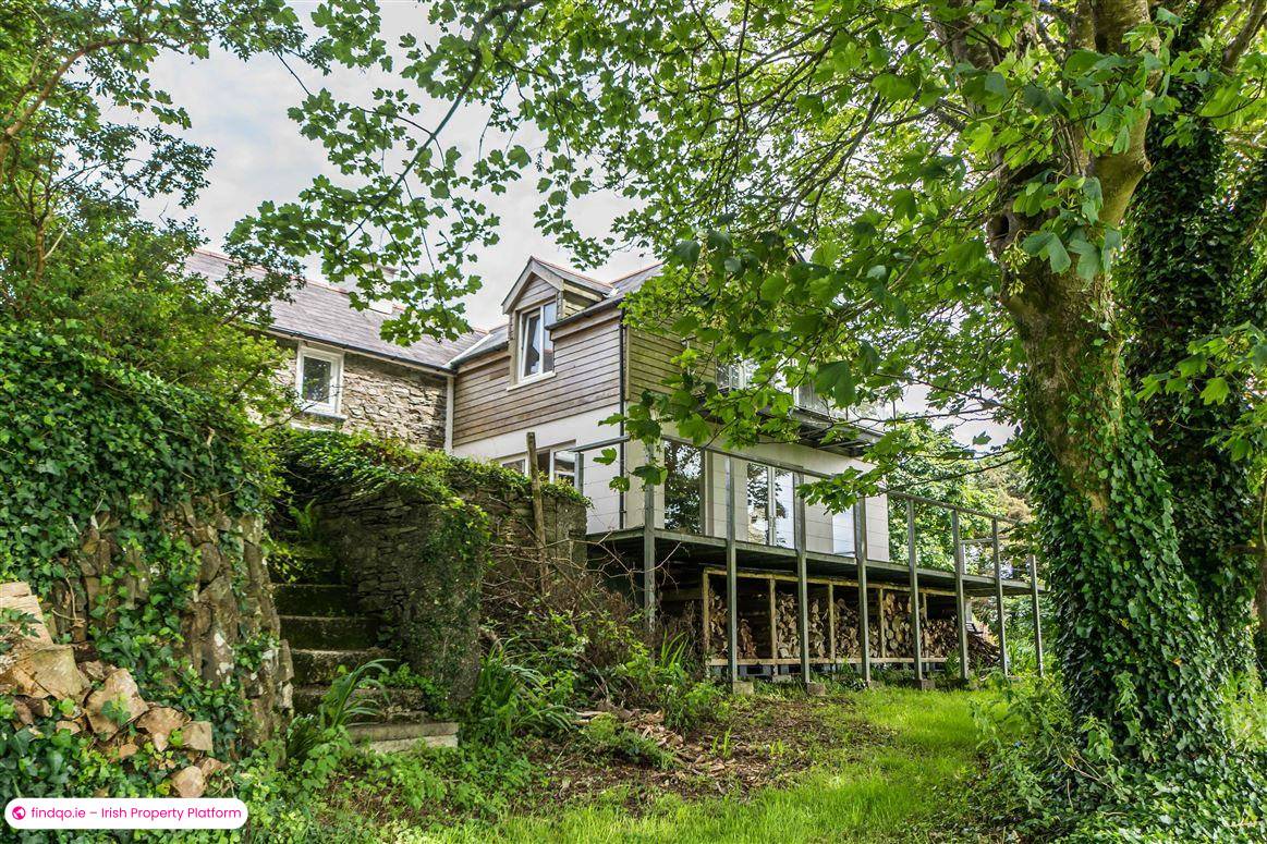 Detached house for Sale in Ballydehob, Cork