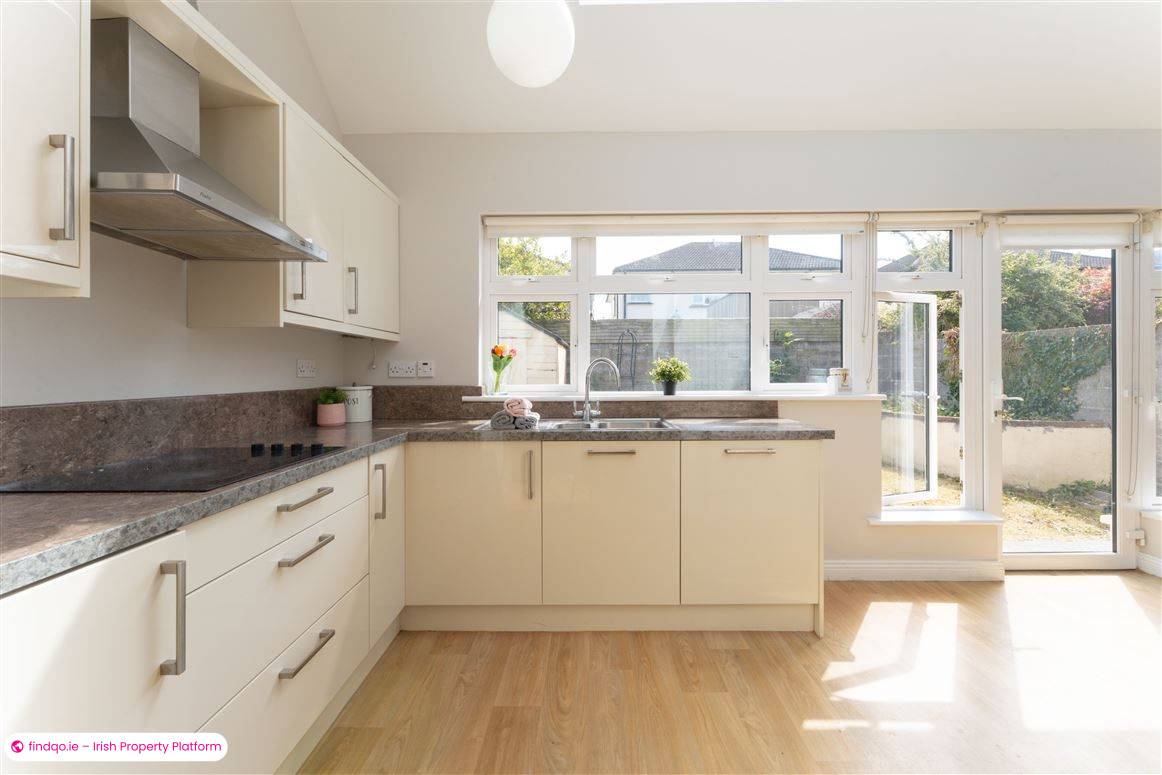 Detached house for Sale in Willbrook, Dublin 14
