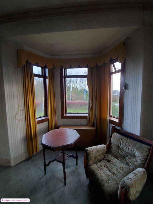 Detached house for Sale in Castlebar, Mayo