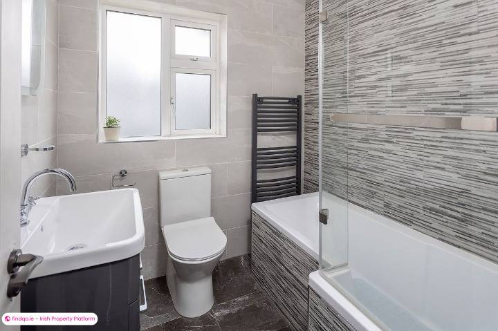 Semi-detached house for Sale in Midleton, Cork