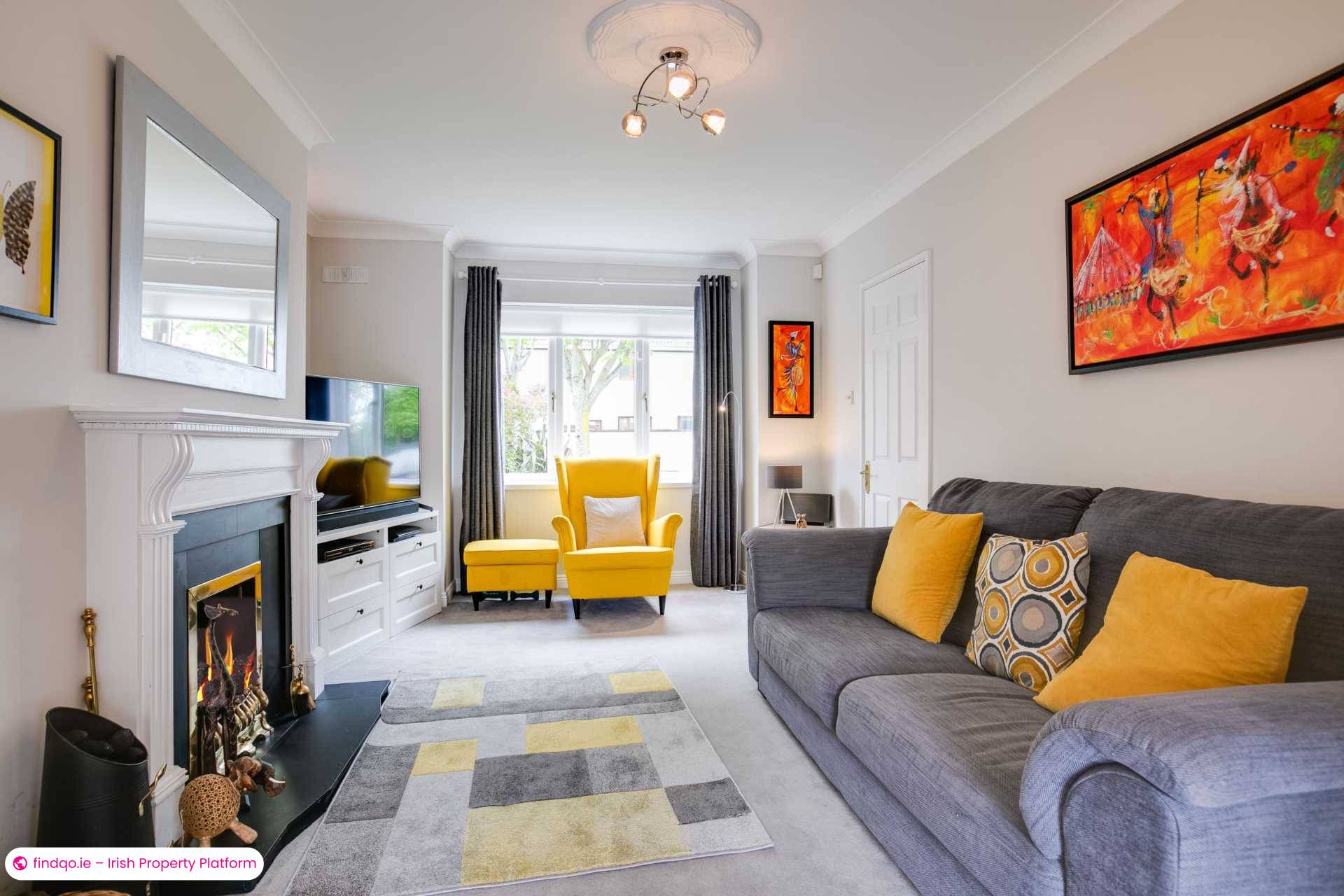 Semi-detached house for Sale in Dublin 24
