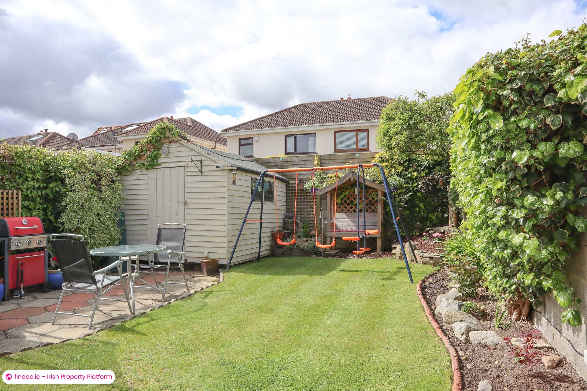 Semi-detached house for Sale in Dublin 24