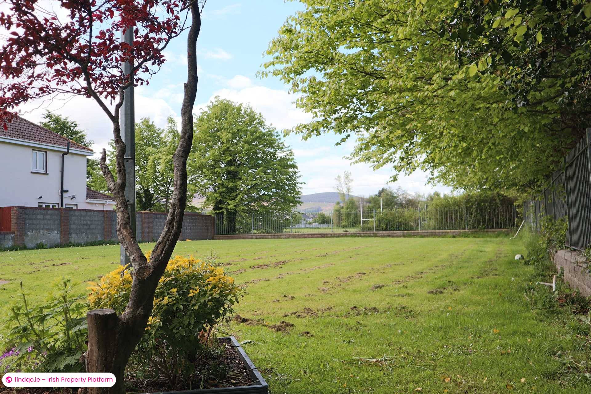 Semi-detached house for Sale in Dublin 24