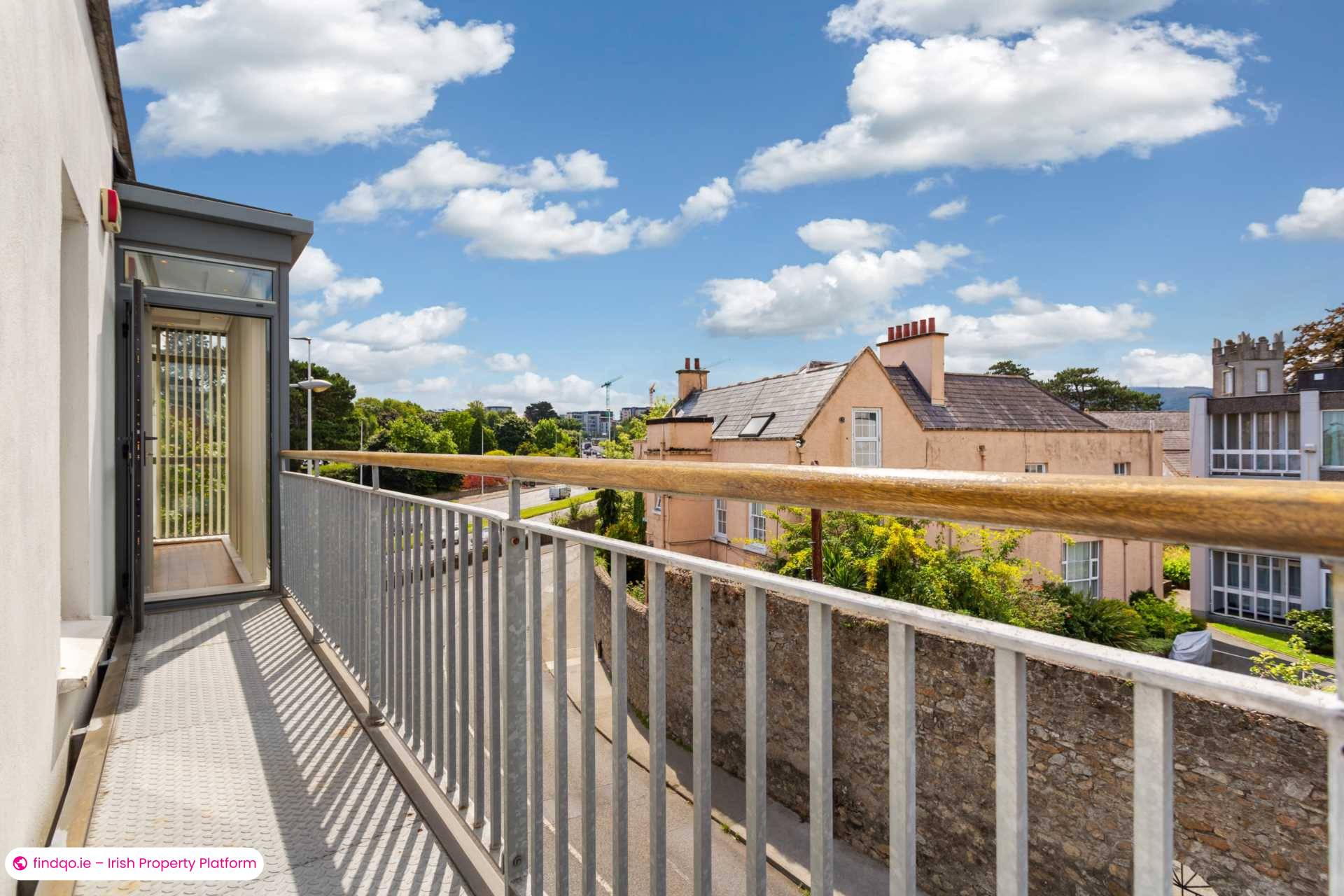 Apartment for Sale in Stillorgan, Dublin (County)