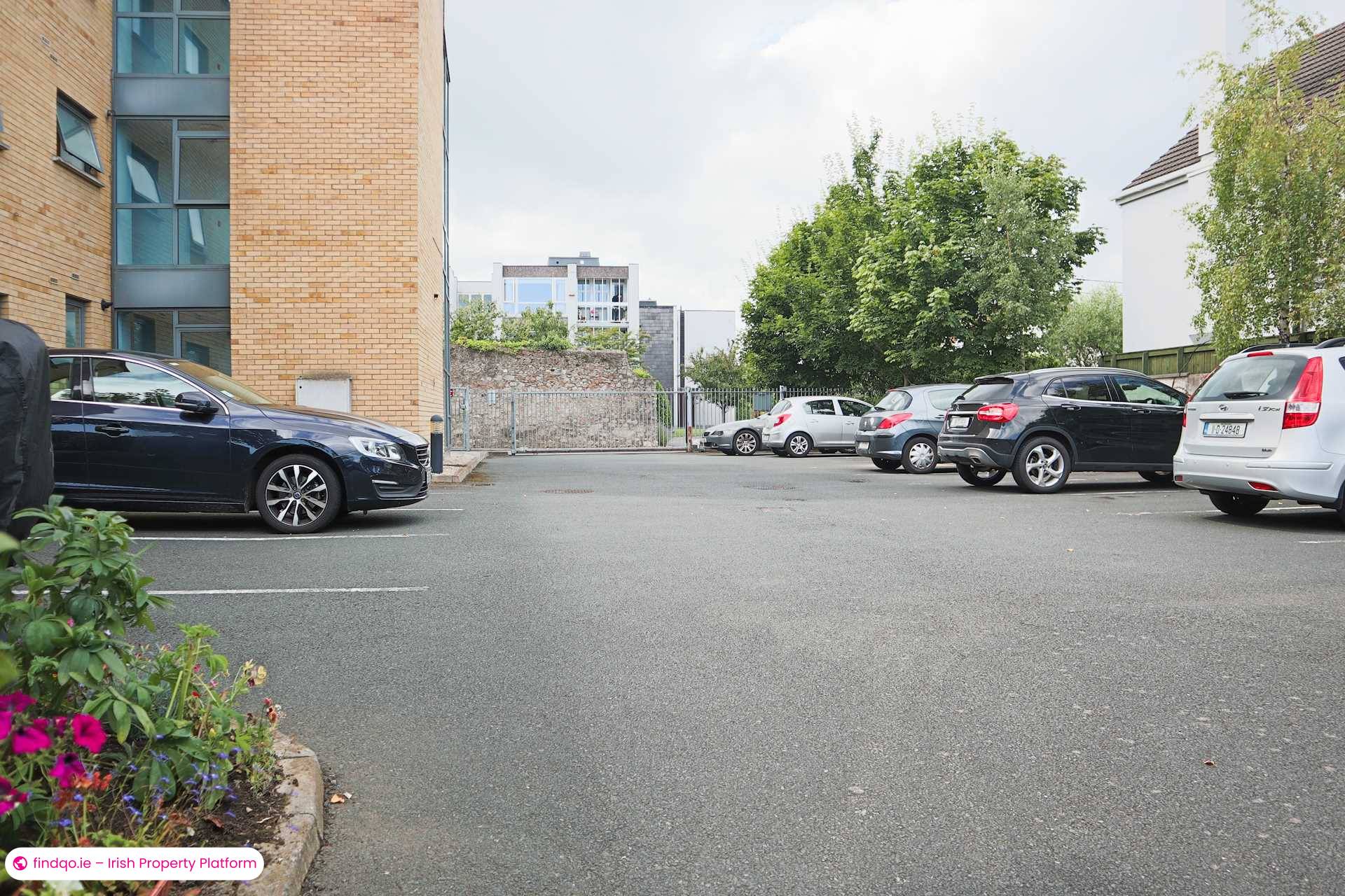 Apartment for Sale in Stillorgan, Dublin (County)