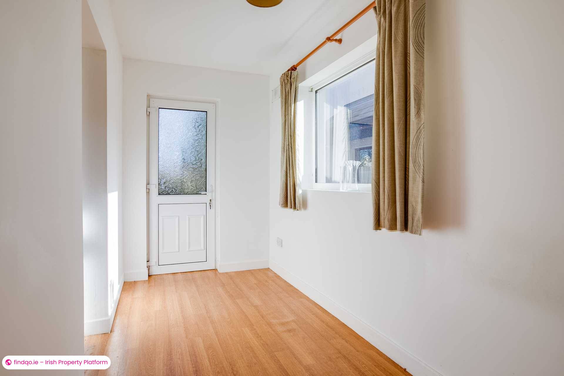 Semi-detached house for Sale in Stillorgan, Dublin (County)