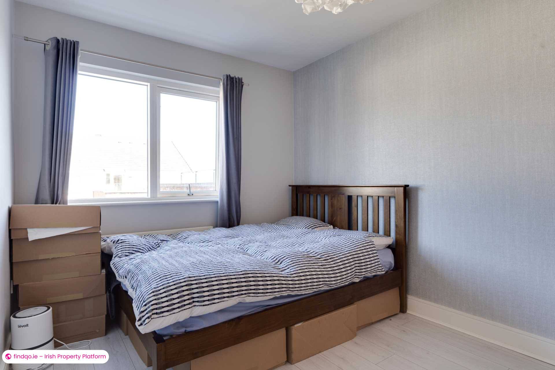 Terraced house for Sale in Dublin 18
