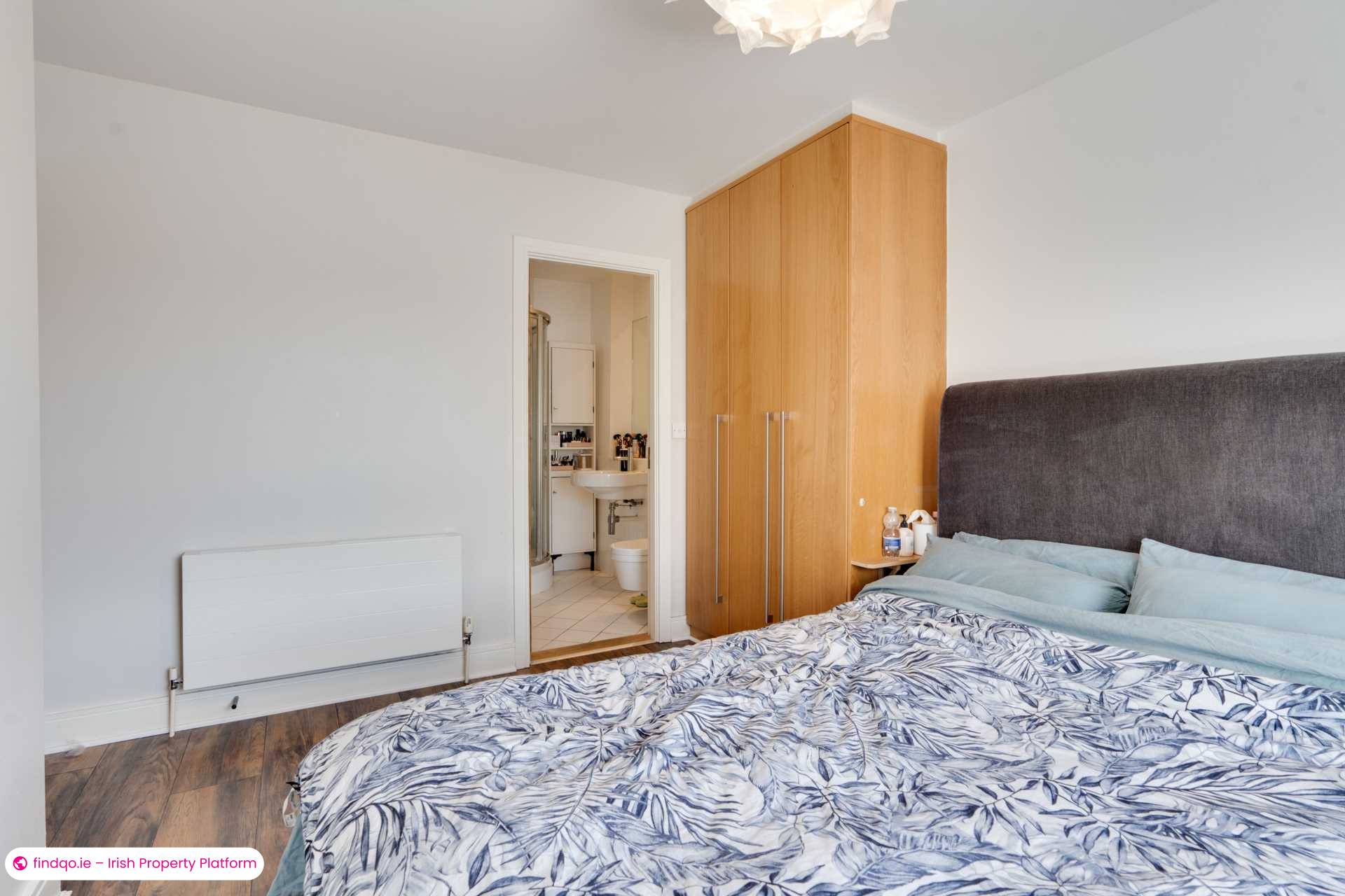 Terraced house for Sale in Dublin 18
