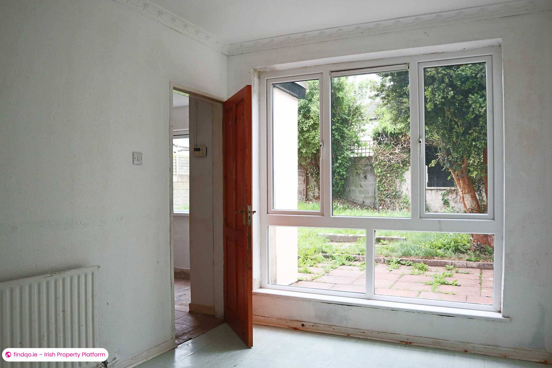 Semi-detached house for Sale in Dublin 24