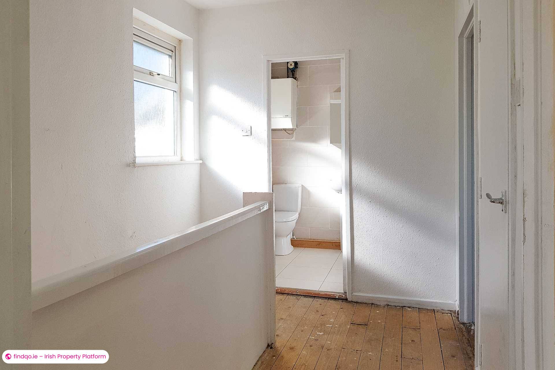 Semi-detached house for Sale in Dublin 24