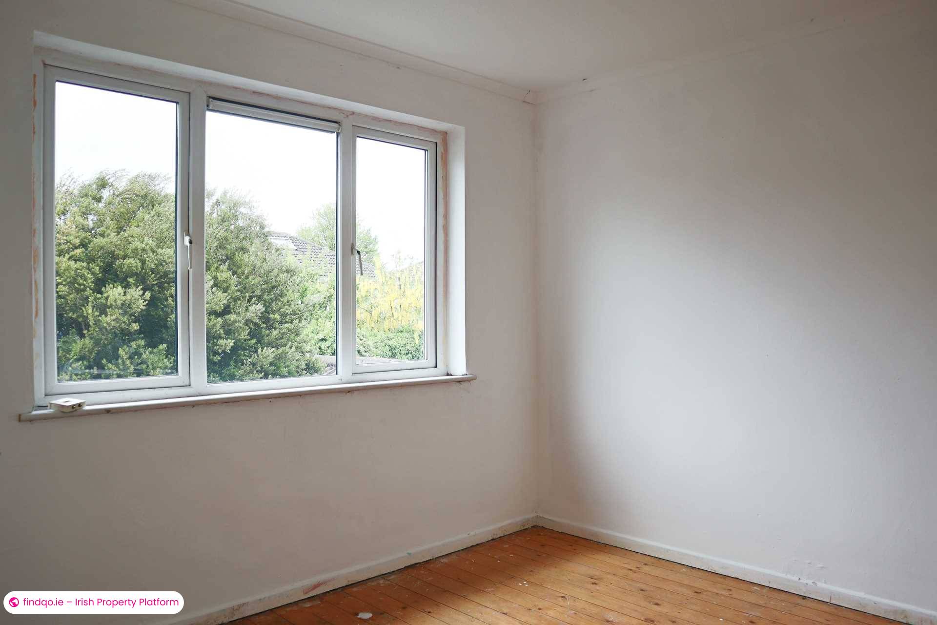 Semi-detached house for Sale in Dublin 24