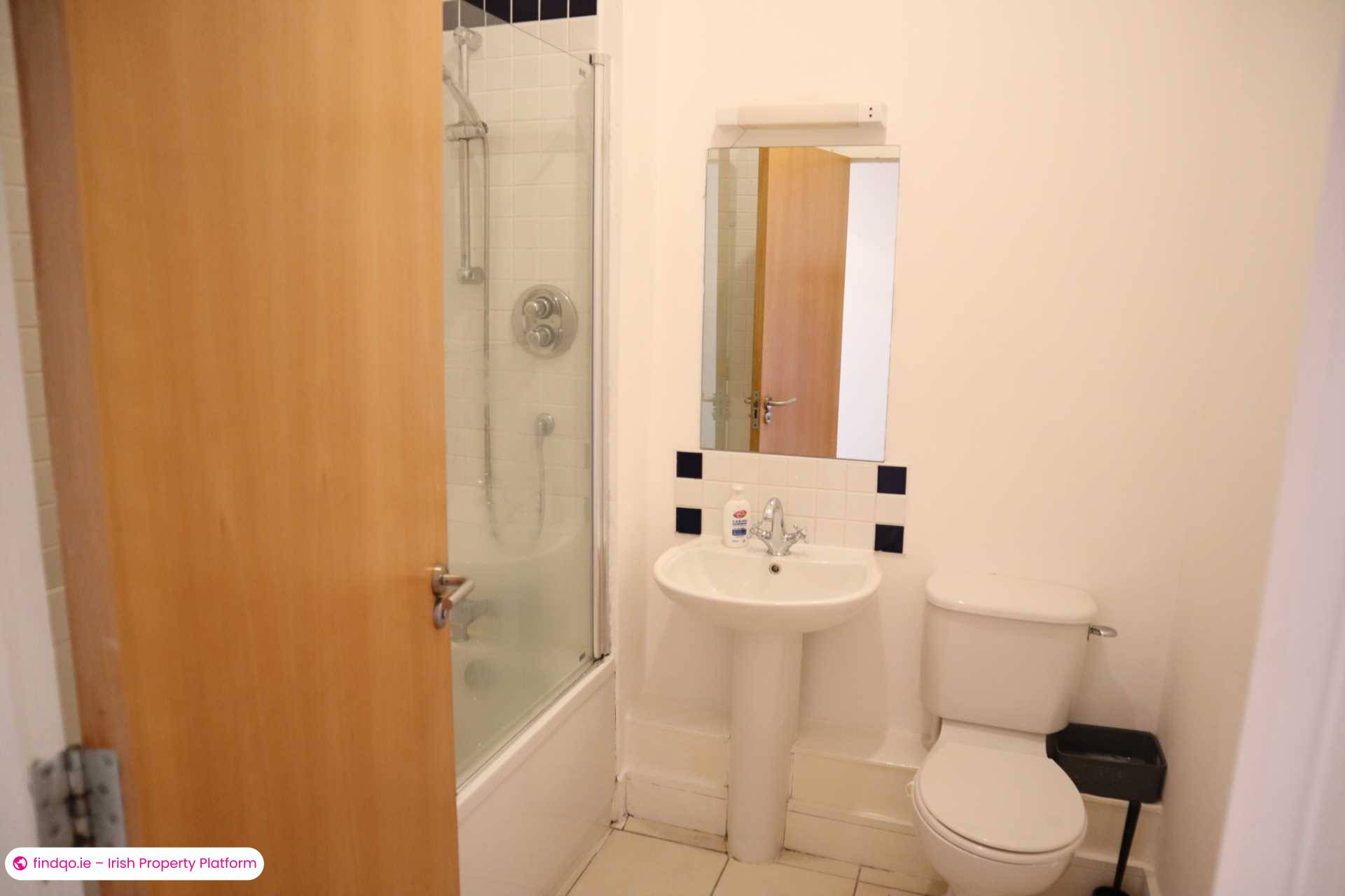 Apartment for Sale in Custom House Square, IFSC, Dublin 1