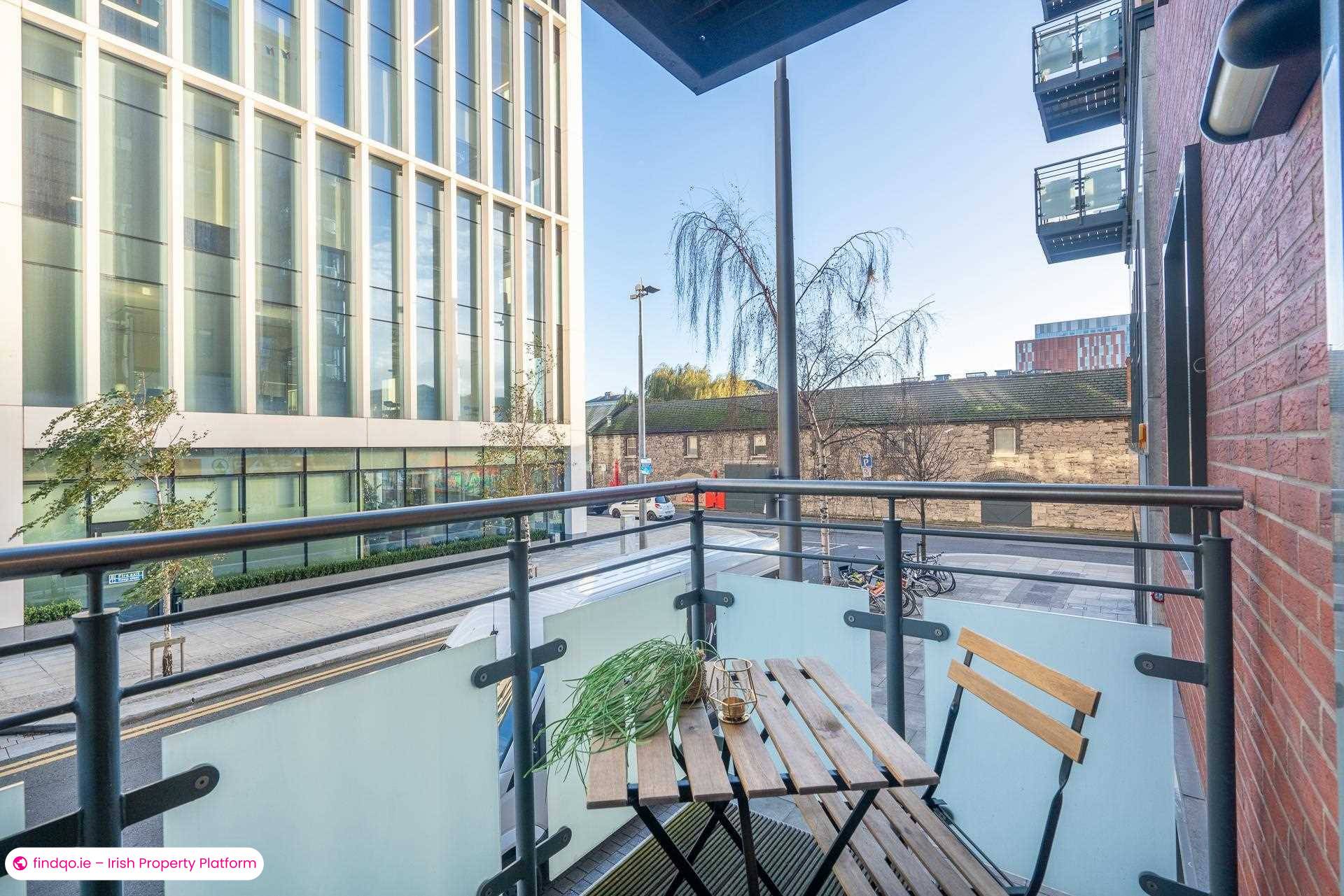 Apartment for Sale in Grand Canal Dock, Dublin 2, D02 T271.