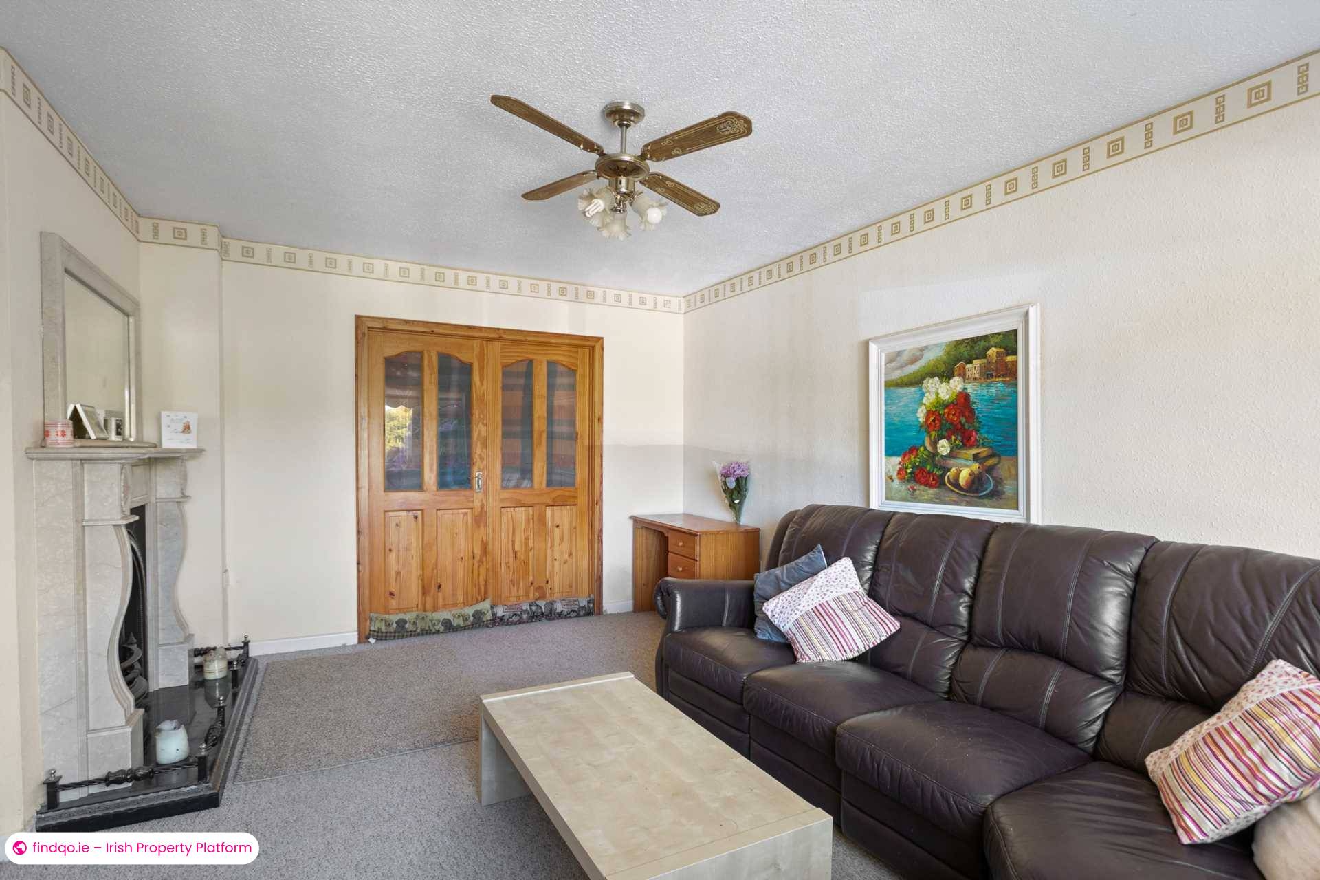 Semi-detached house for Sale in Dublin 18