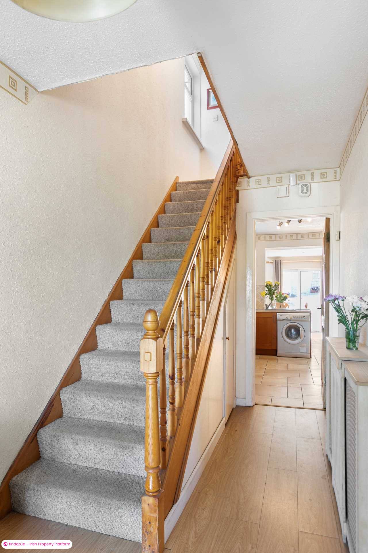 Semi-detached house for Sale in Dublin 18