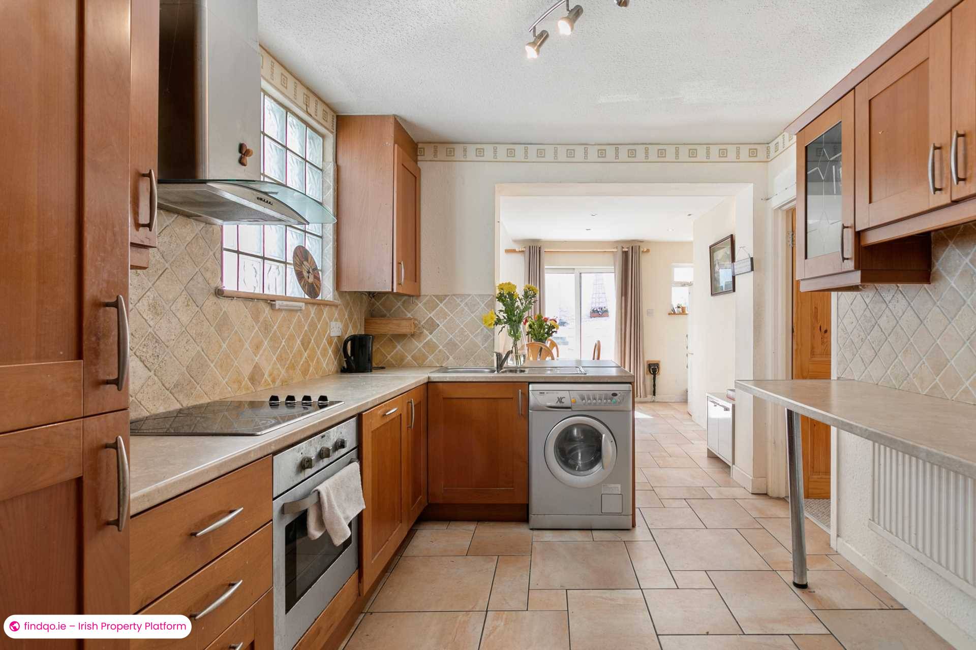 Semi-detached house for Sale in Dublin 18