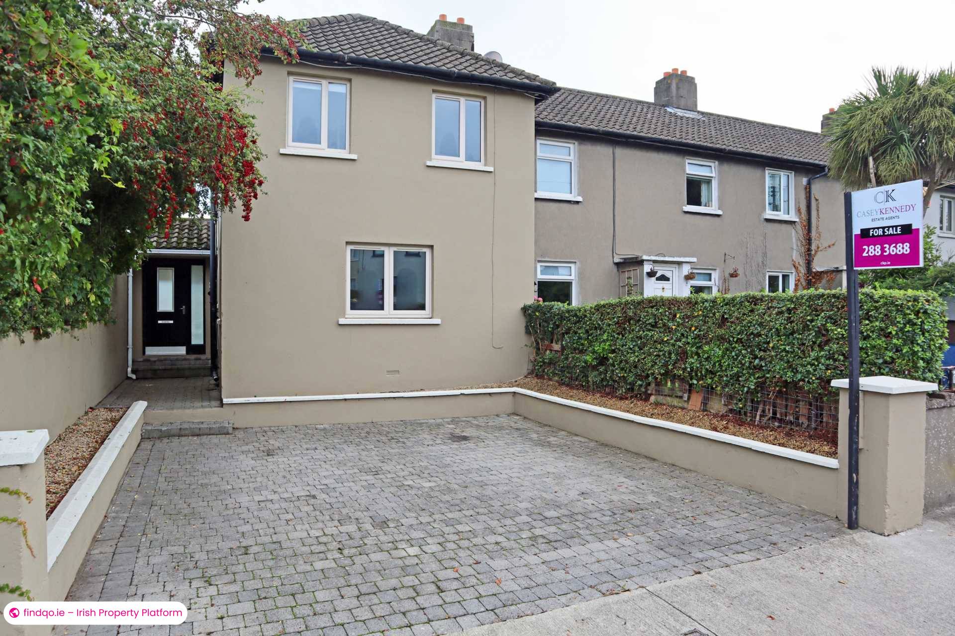 End of terrace house for Sale in Monkstown, Cork