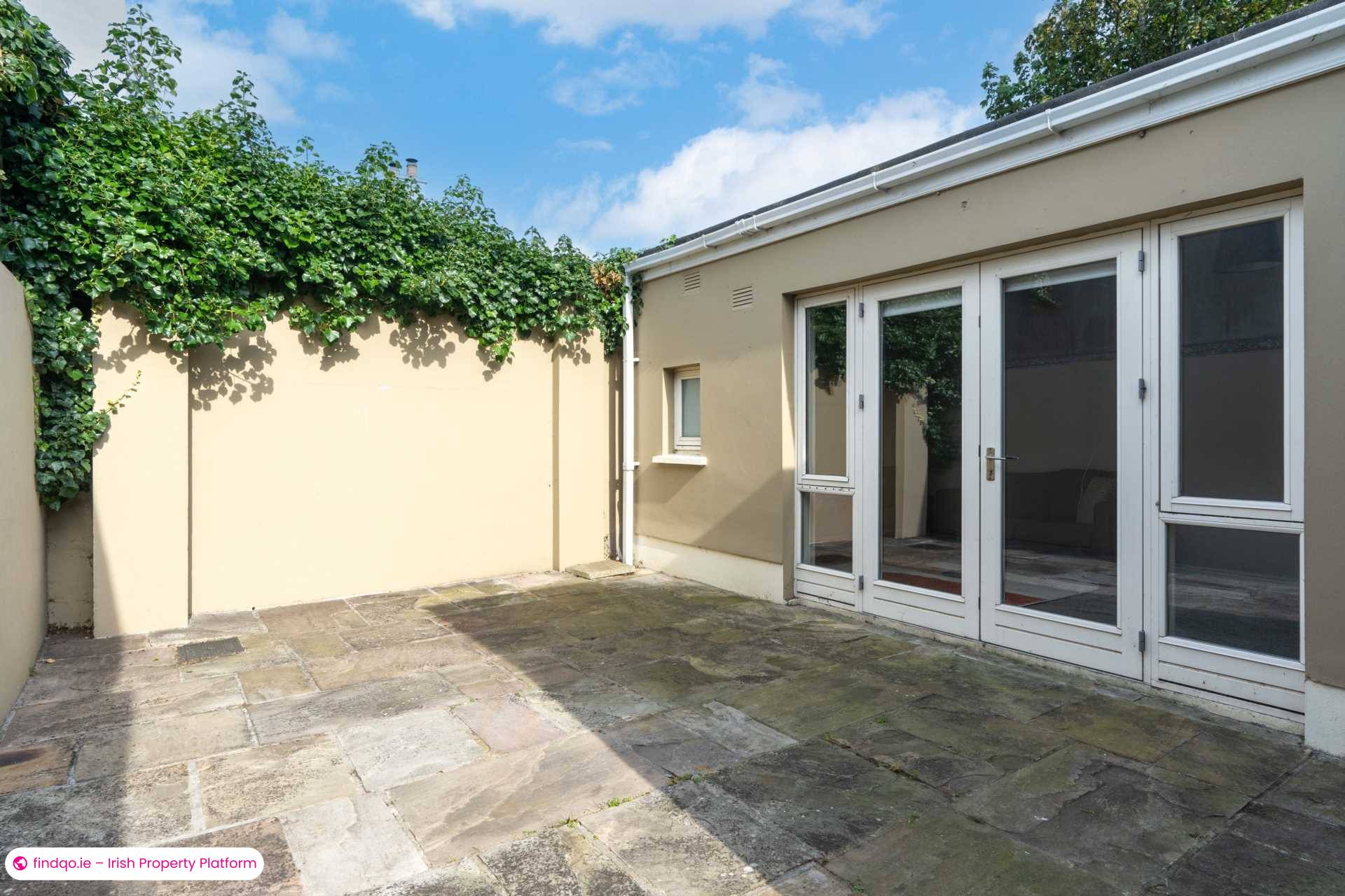 End of terrace house for Sale in Monkstown, Cork