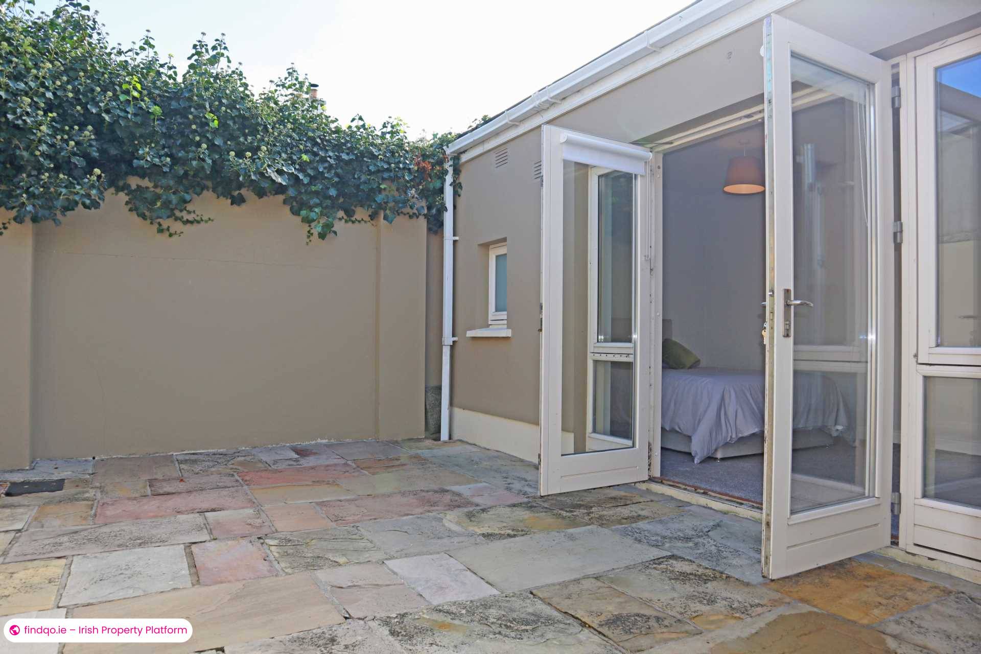 End of terrace house for Sale in Monkstown, Cork