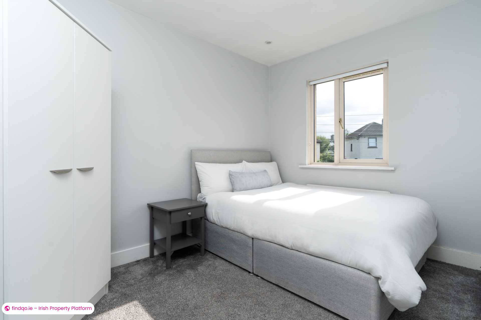 End of terrace house for Sale in Monkstown, Cork