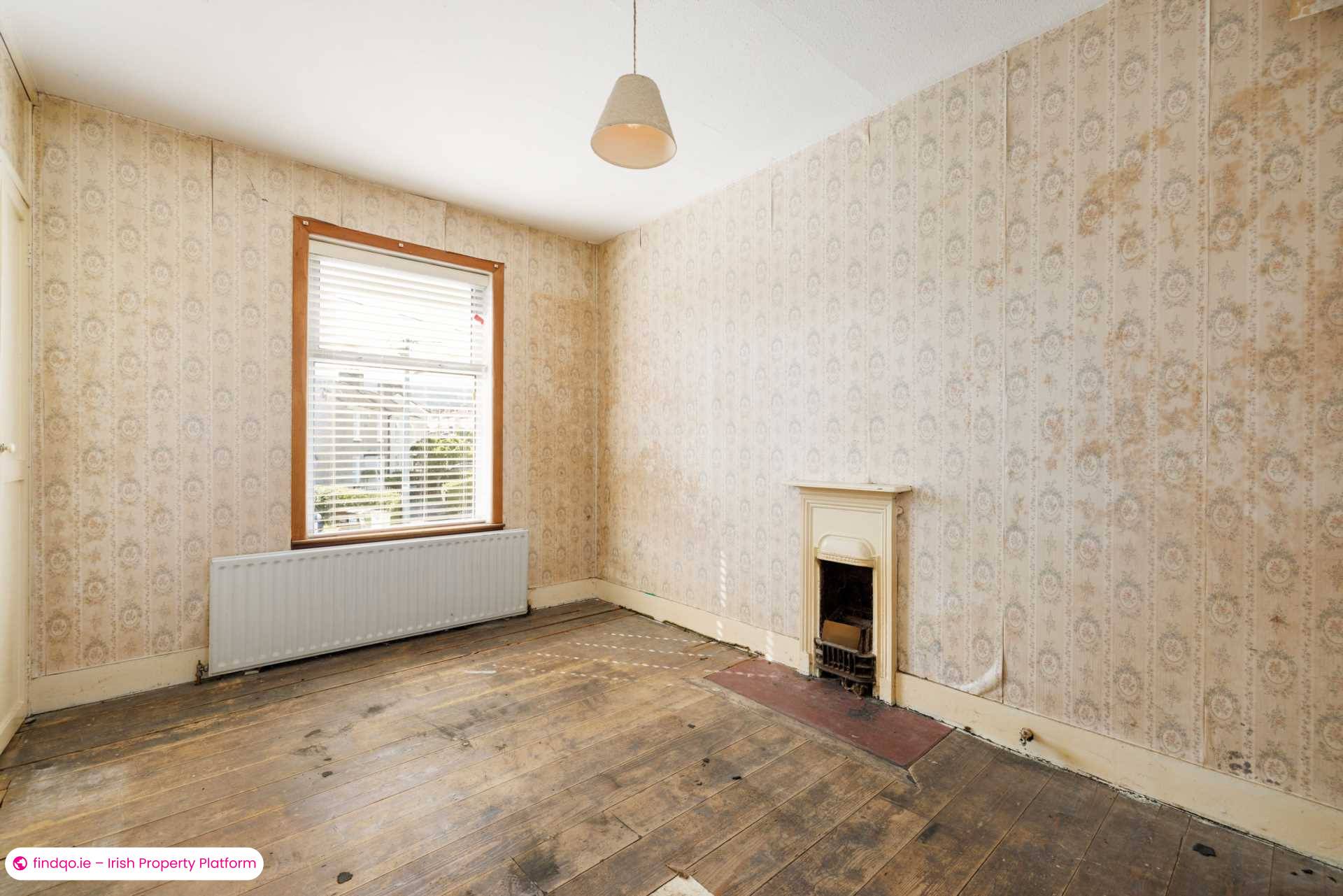Semi-detached house for Sale in Dublin 16
