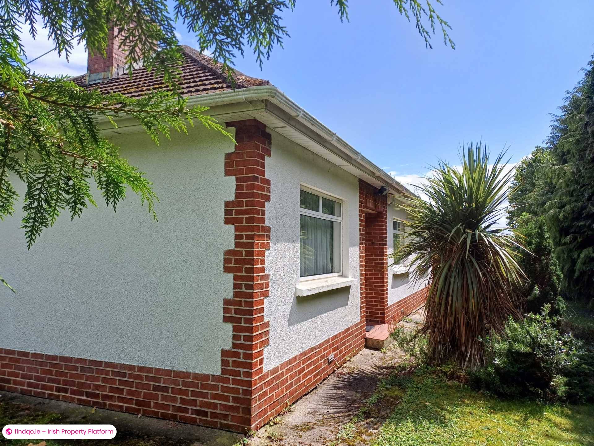 Bungalow for Sale in Mount Merrion, Dublin (County)