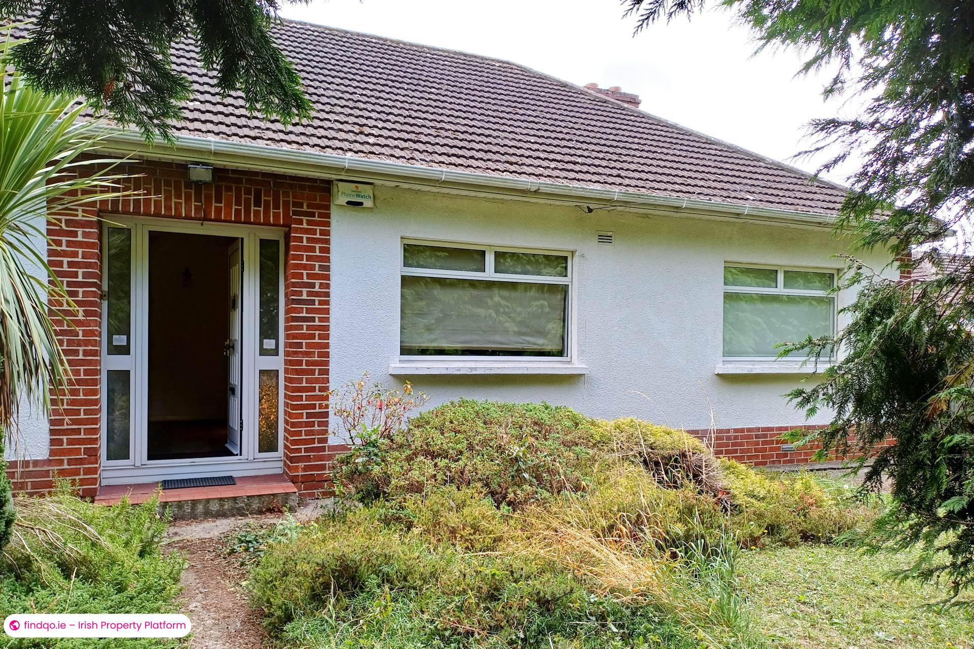 Bungalow for Sale in Mount Merrion, Dublin (County)