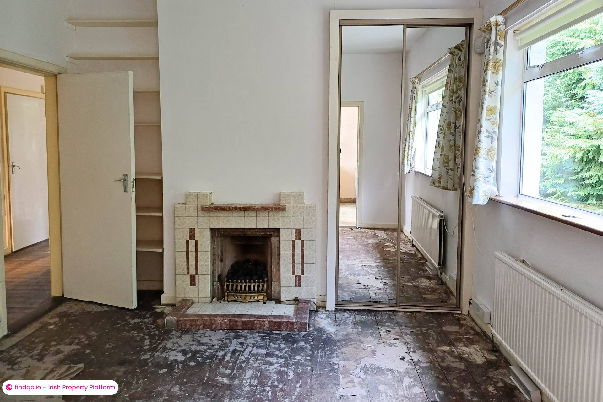 Bungalow for Sale in Mount Merrion, Dublin (County)