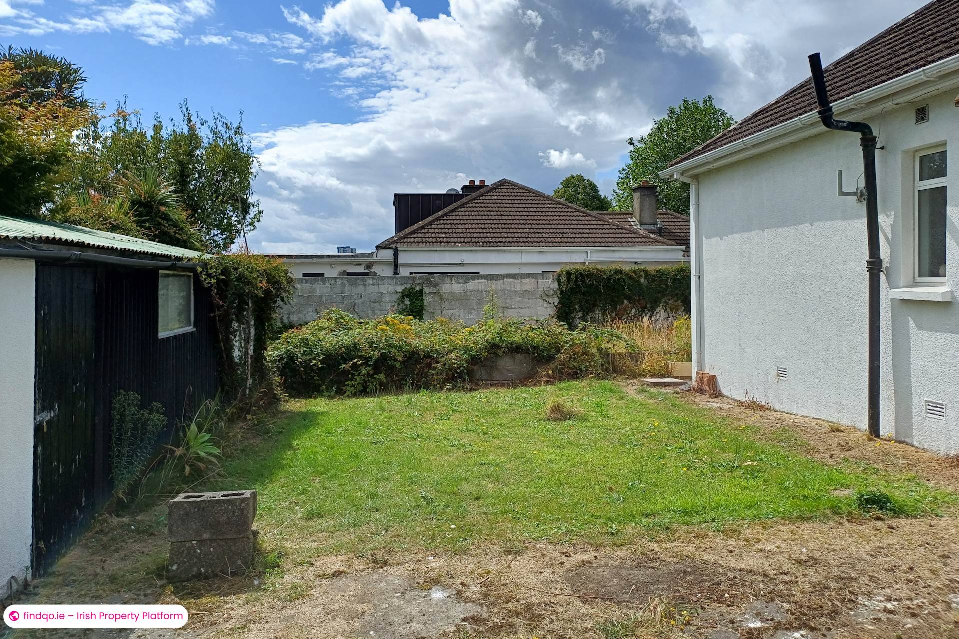 Bungalow for Sale in Mount Merrion, Dublin (County)