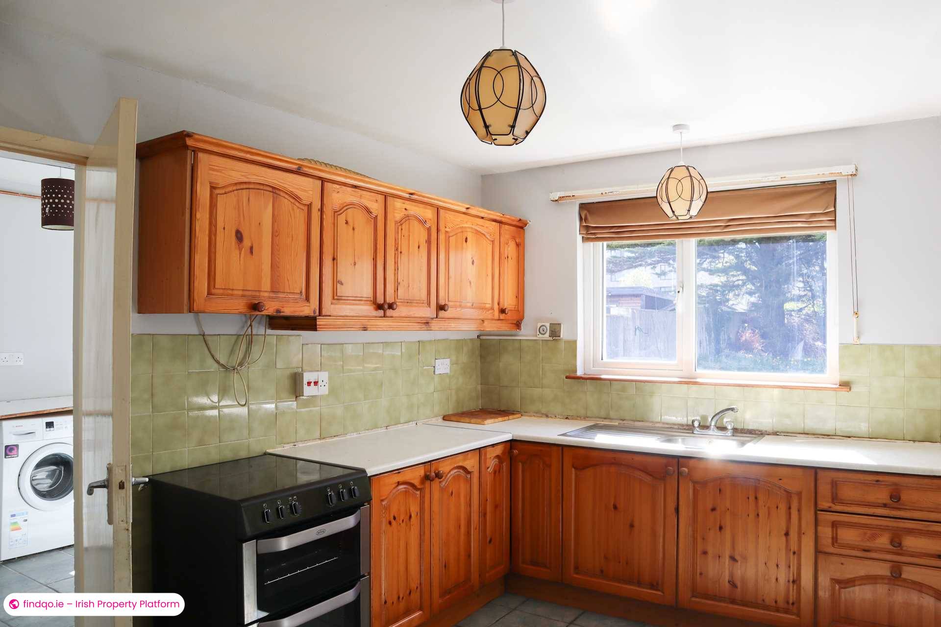 Semi-detached house for Sale in Stillorgan, Dublin (County)