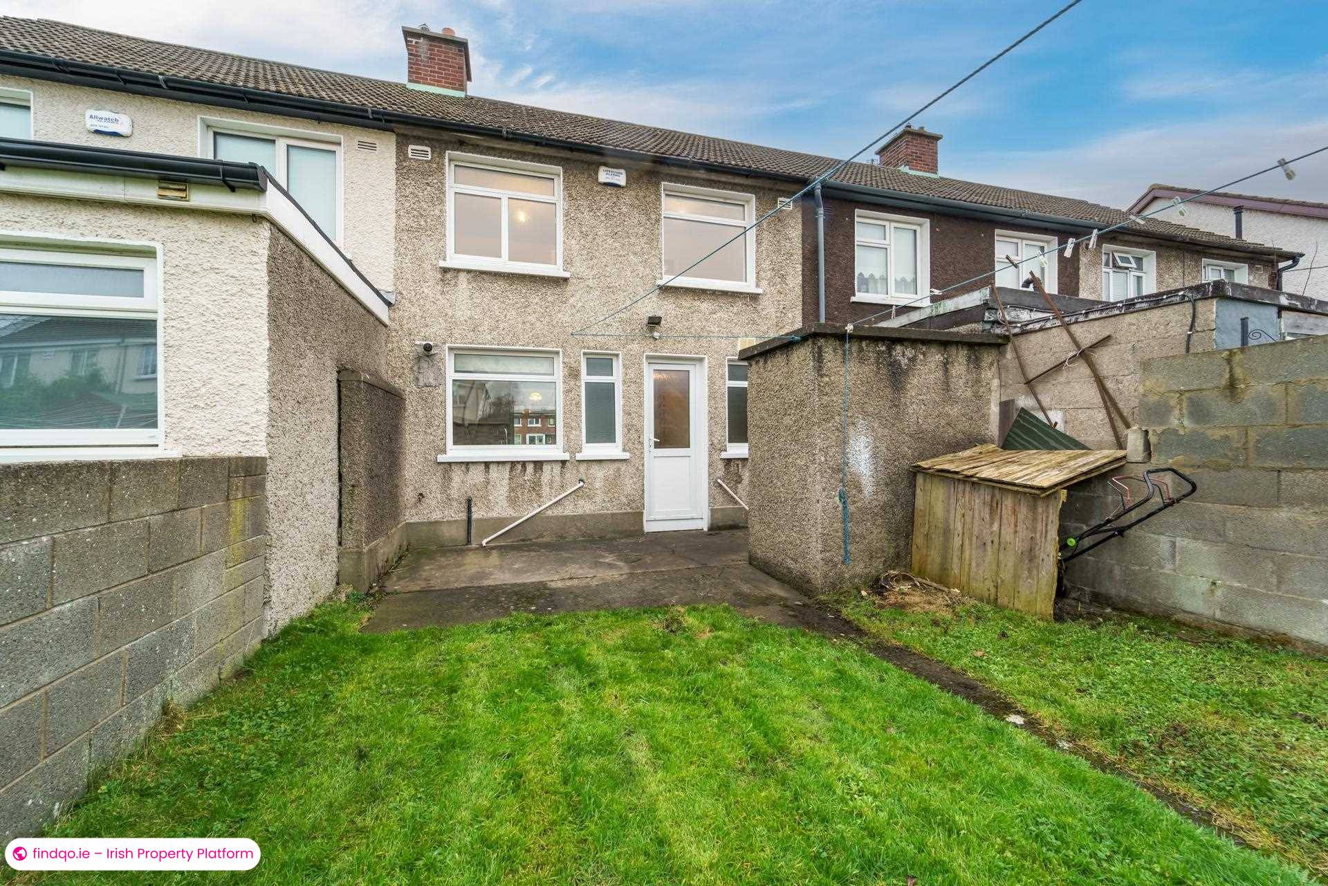 Semi-detached house for Sale in Dublin 12