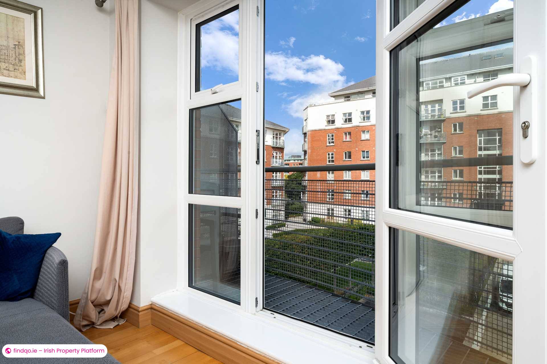 Apartment for Sale in Ringsend, Derry