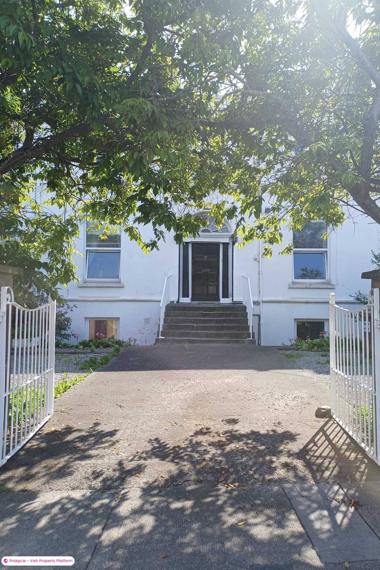 Terraced house for Sale in Dun Laoghaire, Dublin (County)