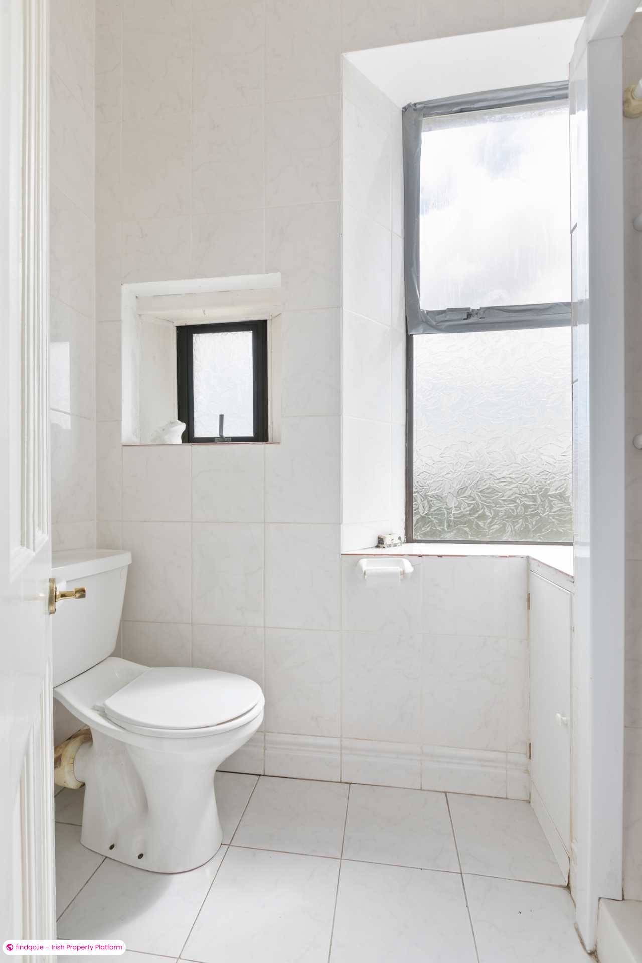 Terraced house for Sale in Dun Laoghaire, Dublin (County)
