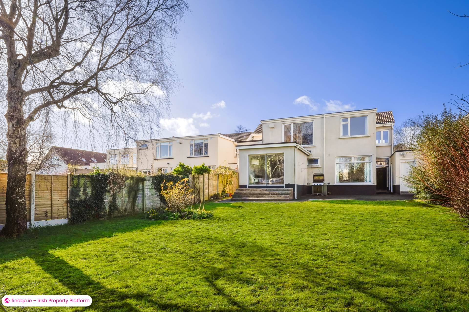 Detached house for Sale in Cabinteely, Dublin 18