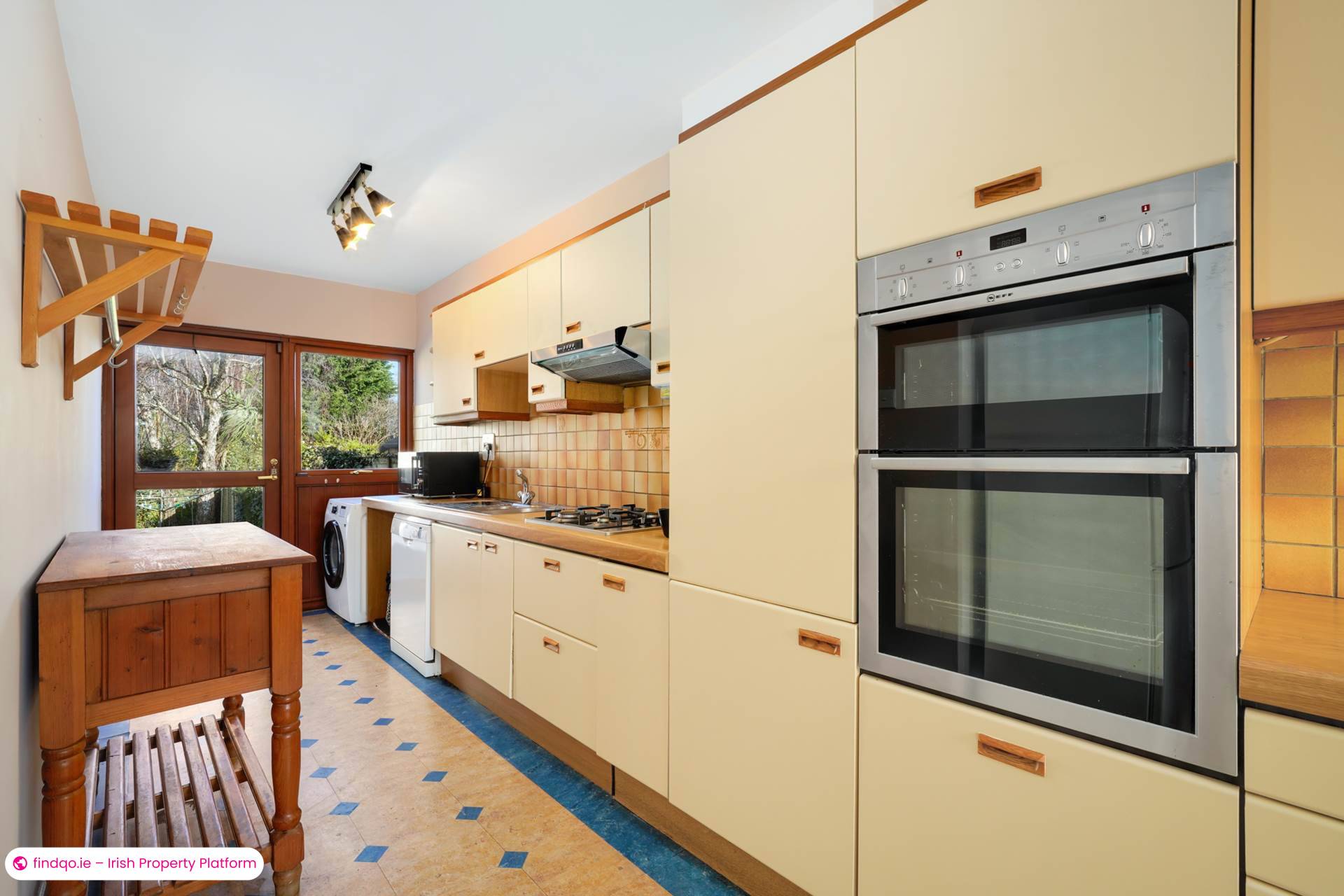 Detached house for Sale in Cabinteely, Dublin 18