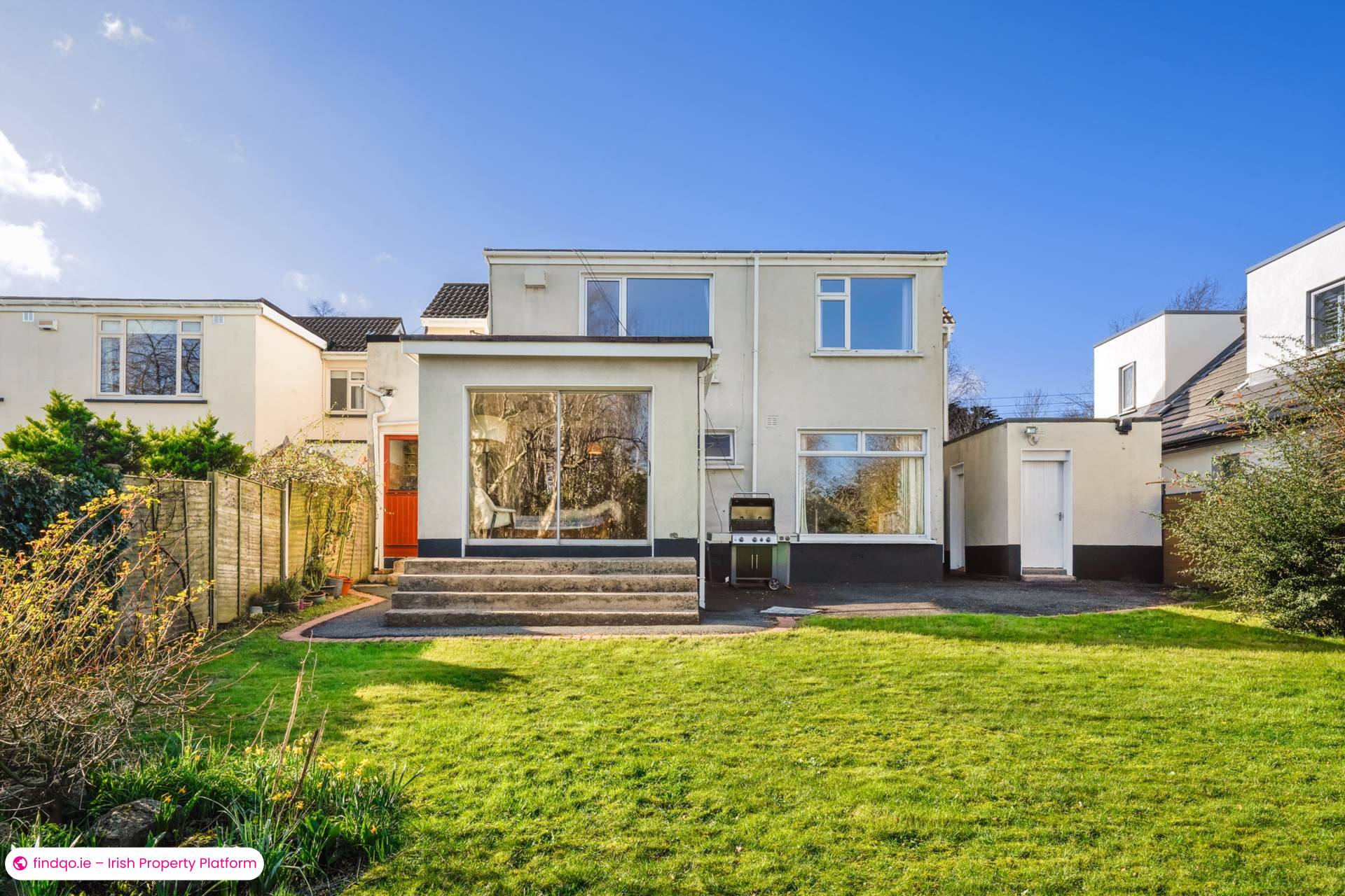Detached house for Sale in Cabinteely, Dublin 18