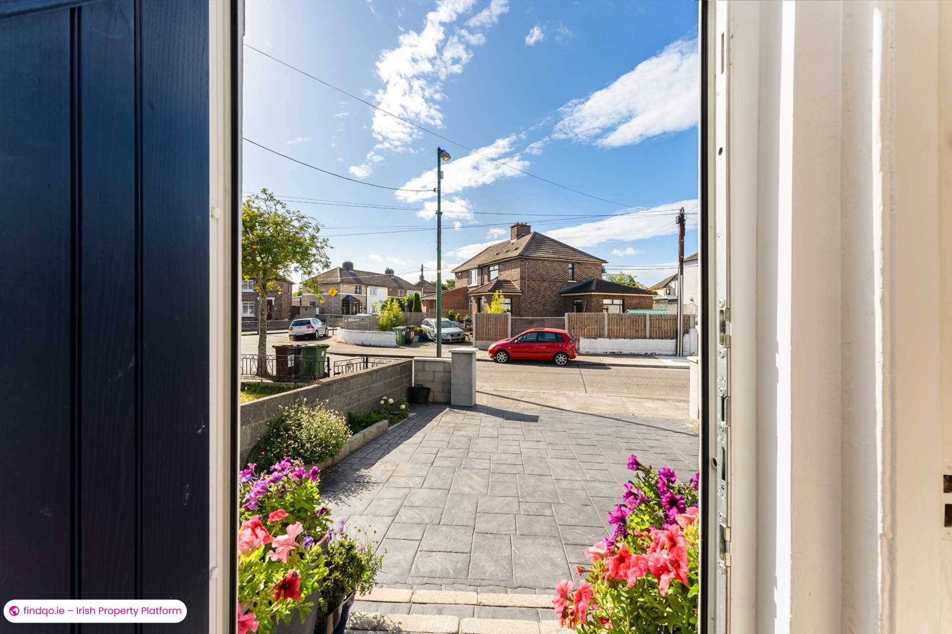 End of terrace house for Sale in Dublin 9