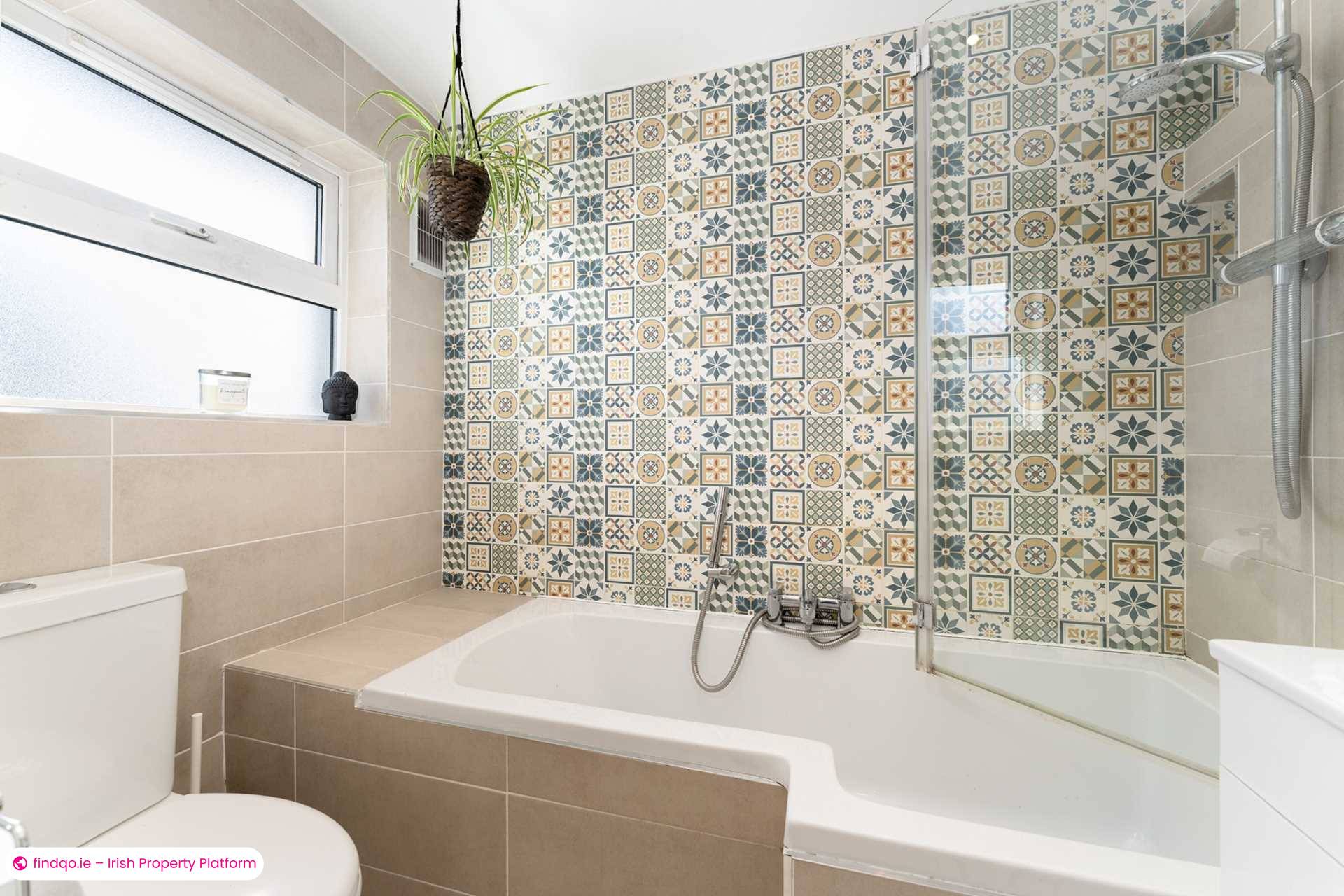 End of terrace house for Sale in Dublin 9
