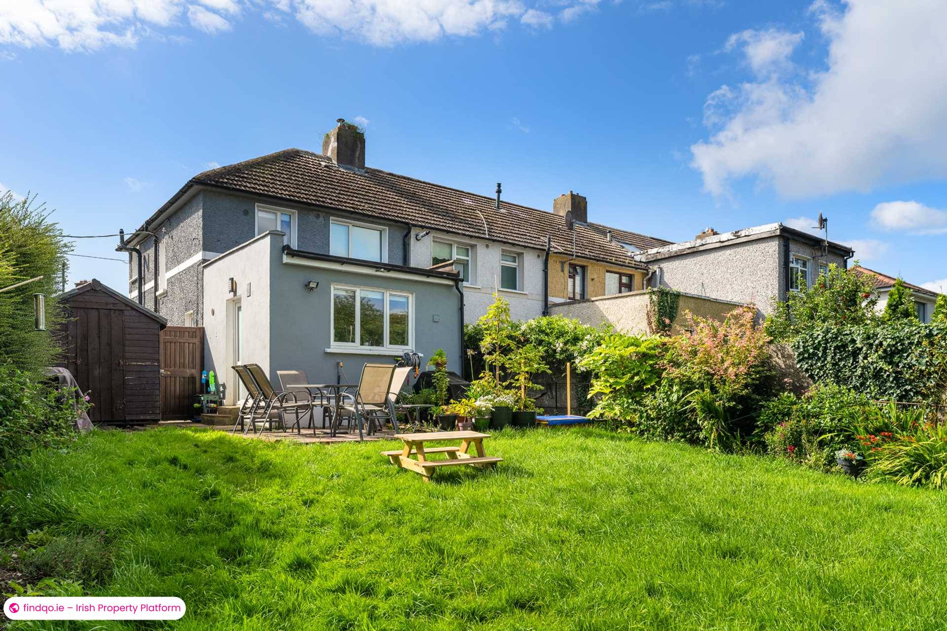 End of terrace house for Sale in Dublin 9