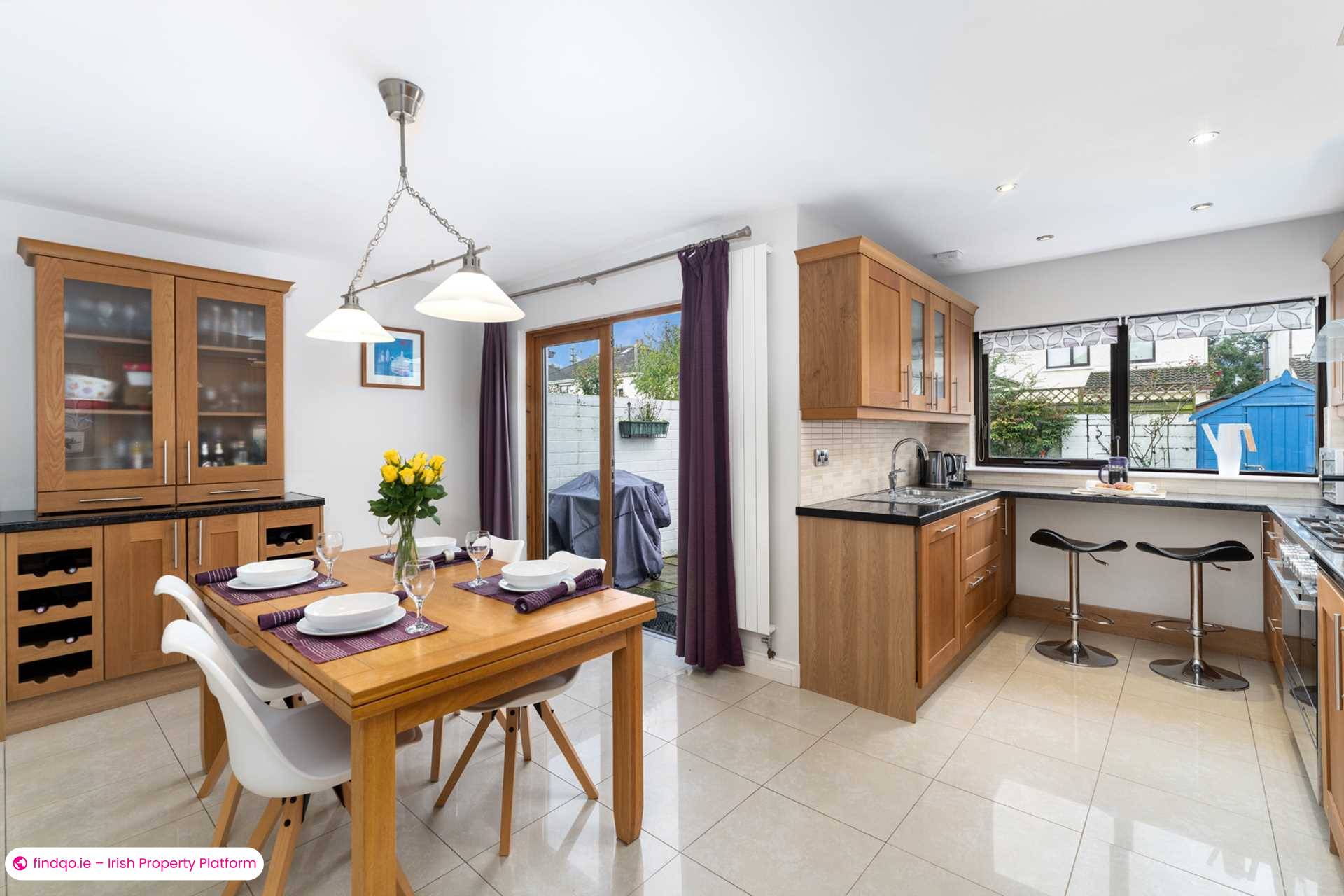 Semi-detached house for Sale in Leopardstown, Dublin 18