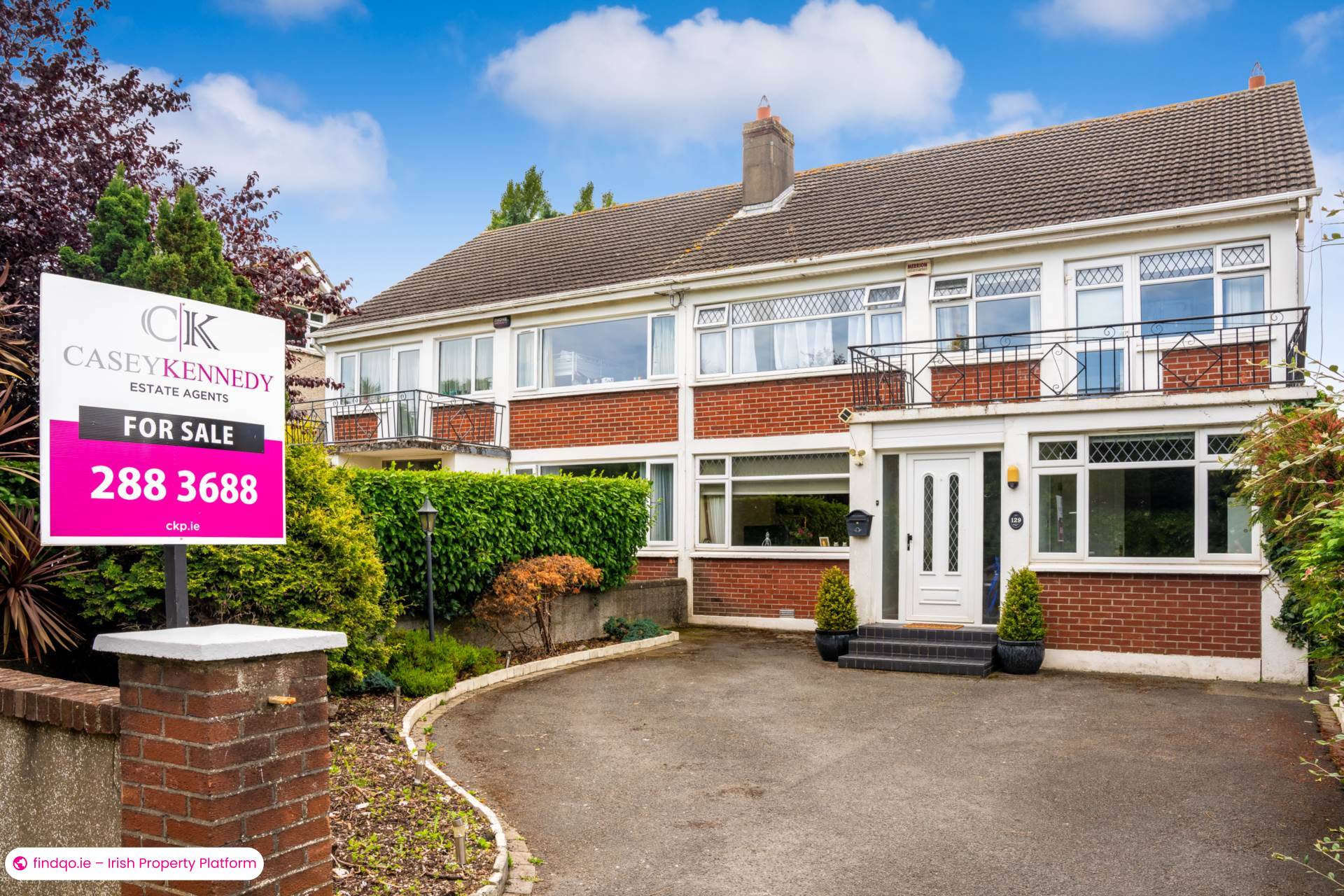 Semi-detached house for Sale in Glenageary, Dublin (County)