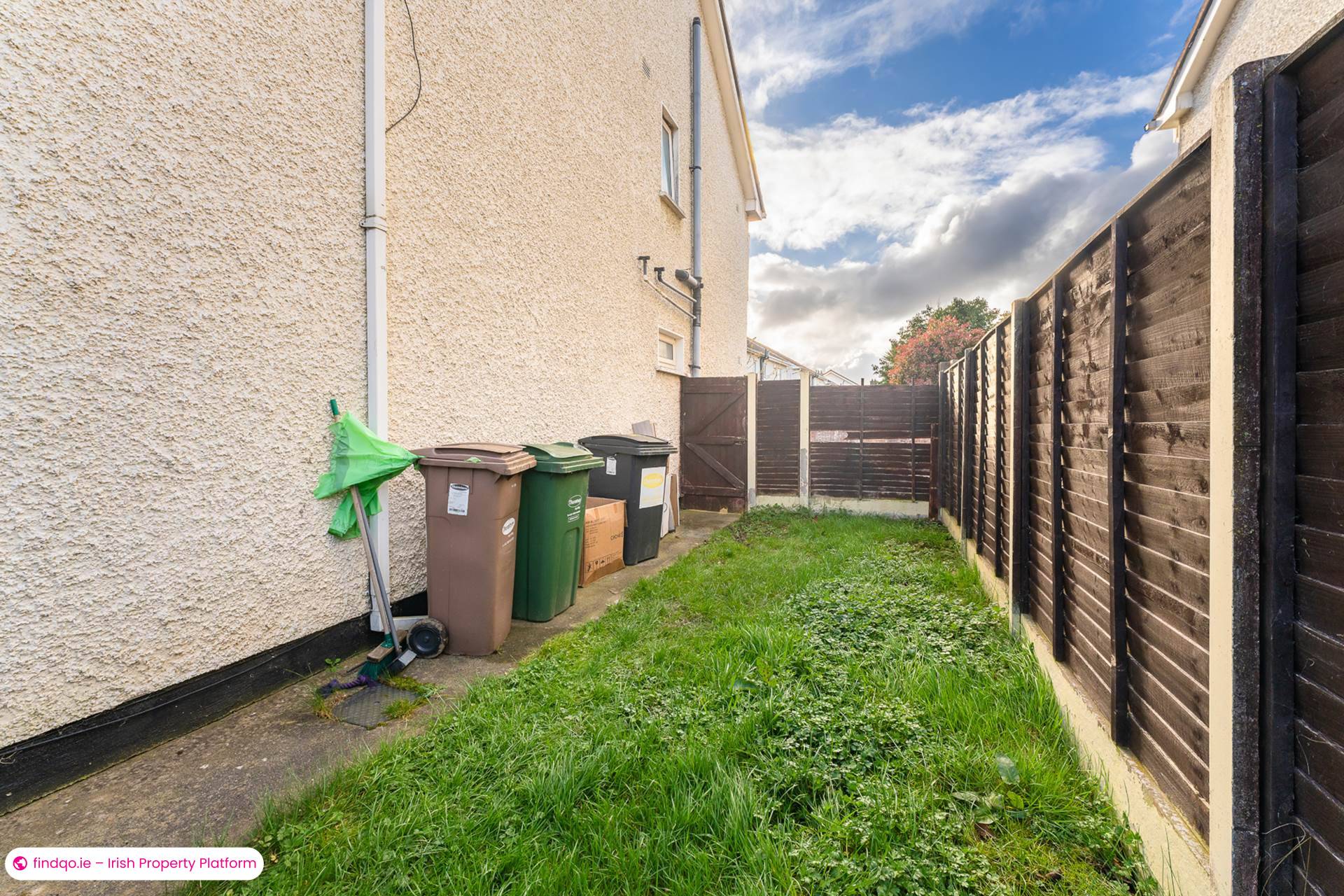 Semi-detached house for Sale in Lucan, Dublin (County)