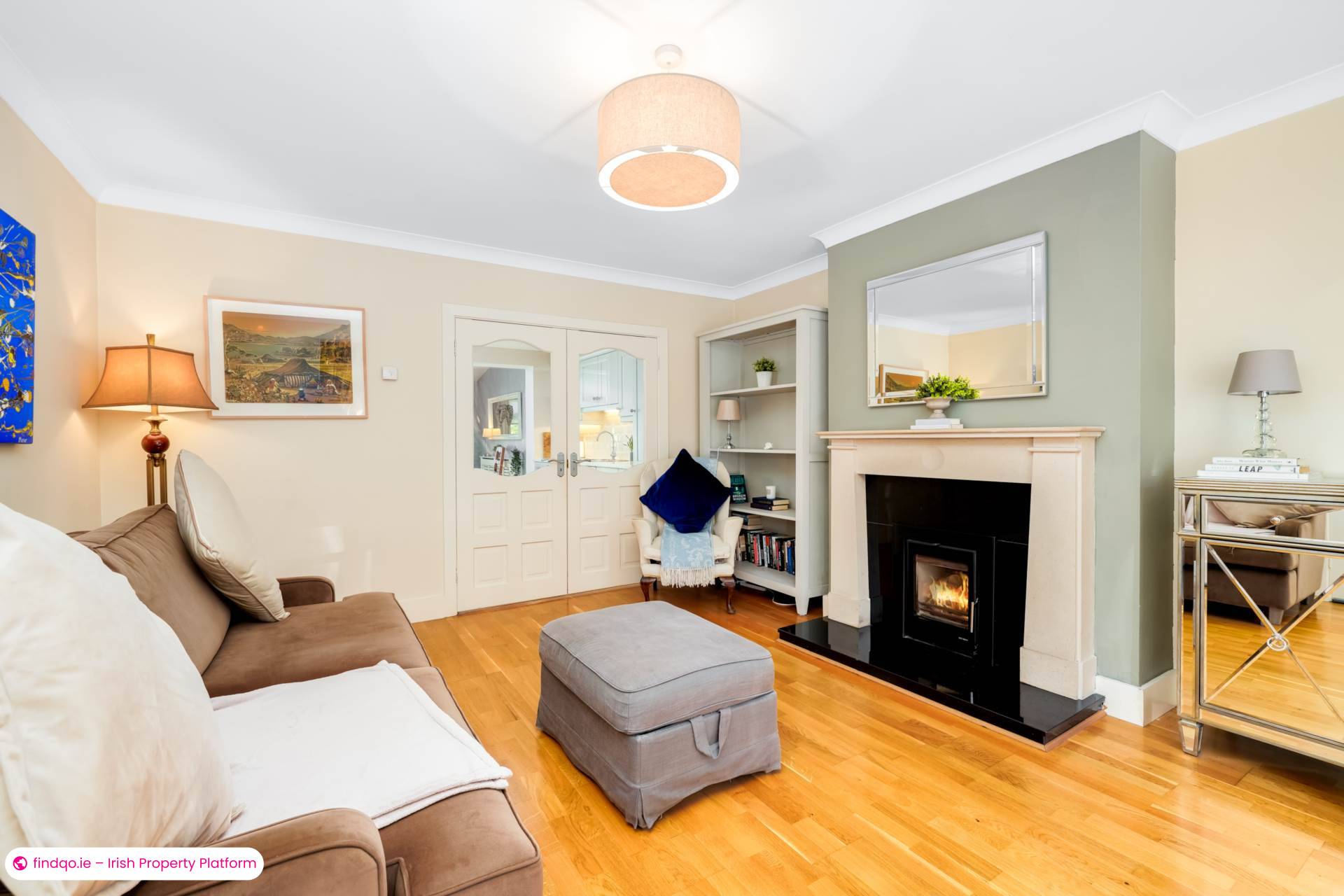 Semi-detached house for Sale in Cabinteely, Dublin 18